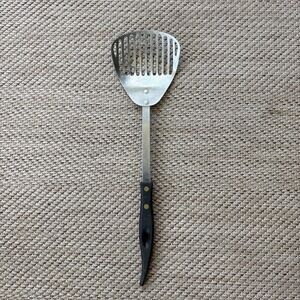 Stanley Stainless Steel SLOTTED STRAINER Spatula Kitchen Tool 13.25" Wood Handle